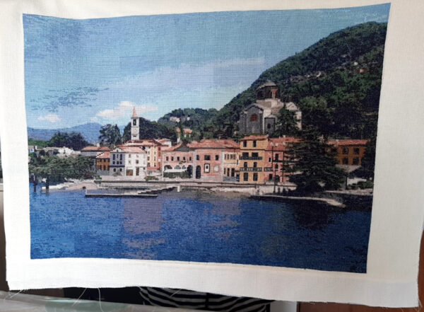 Esquema de punto de cruz acabado del lago Luino