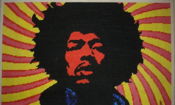 Esquema de punto de cruz de Jimi Hendrix acabado