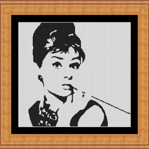 Patrones de punto de cruz de Audrey Hepburn versión 3