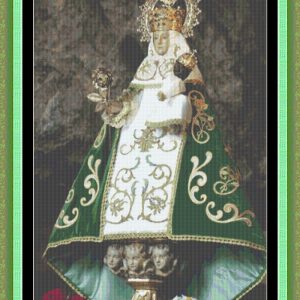 Patrones de punto de cruz de la Virgen de Covadonga con manto verde