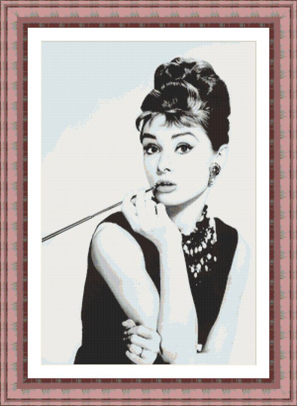 Patrones de punto de cruz de Audrey Hepburn